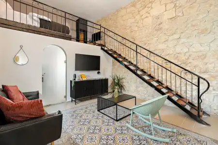 Helios Boutique Suites by la Finca - 11