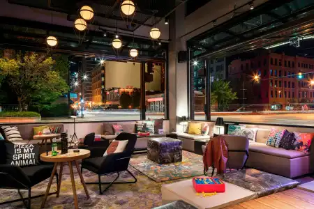 Moxy Chicago Downtown - 33