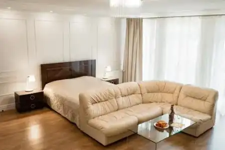 VIP - 5