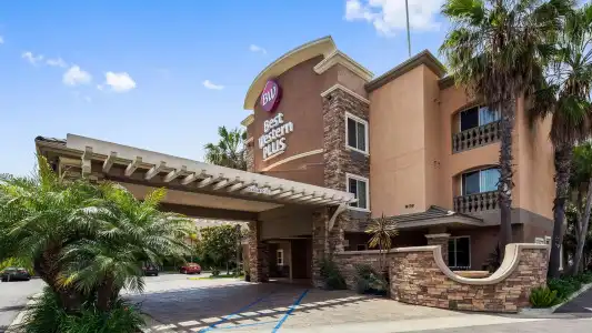 Best Western Plus Oceanside Palms - 0