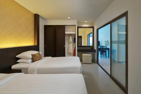 Patong Bay Hill Resort - 45