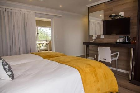 Sea Breeze Guesthouse - 17