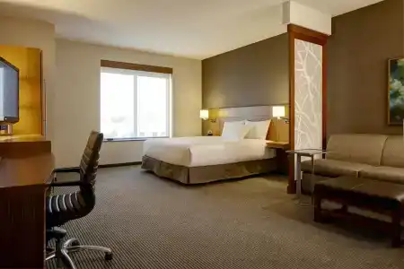 Hyatt Place Lansing - East - 6