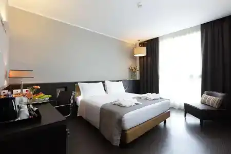 Best Western Premier CHC Airport - 78