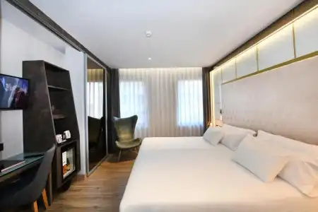 Barcelo Ourense - 75