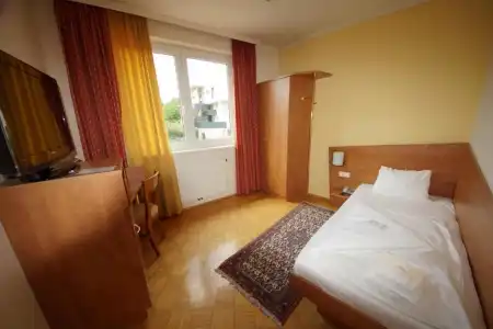 Der Marienhof Garni - 81