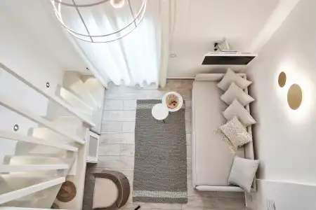 Petri Suites Santorini - 12