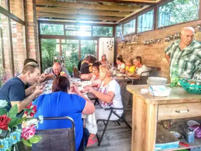 Batumi Wonderland Guest House - 57