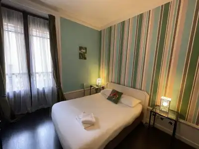 Authentic by Balladins, Hôtel le Carré d'Aix - 47