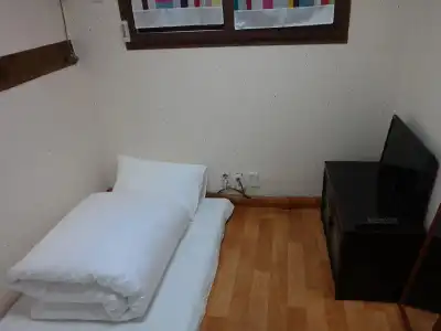 Bukchon Guest House - 2
