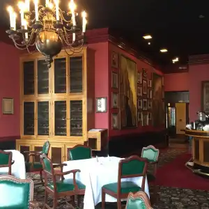 University Club - 38
