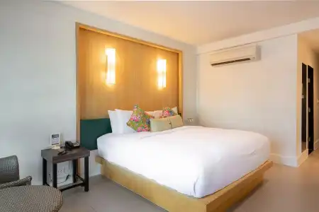 Sawaddi Patong Resort & Spa by Tolani - 28