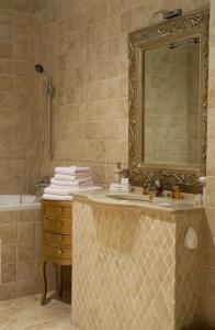 Boutique Spa Casino Lybid Plaza - 41