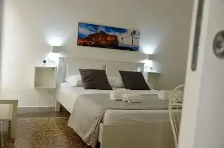 Mellos B&B - 100