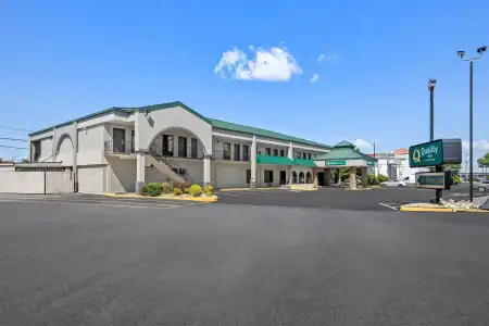 Quality Inn Bowling Green South - 15