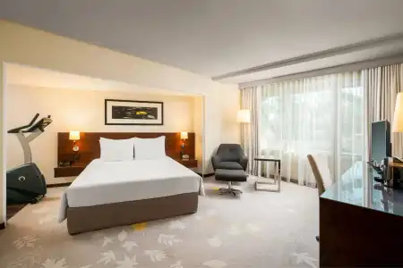 Crowne Plaza Bucharest by IHG - 3