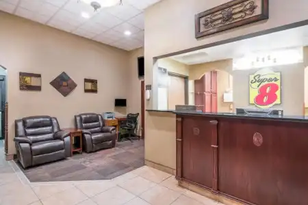 Days Inn by Wyndham Bismarck - 21