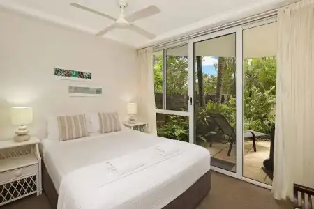 Noosa Tropicana - 107