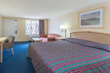 Knights Inn Norcross GA - 1