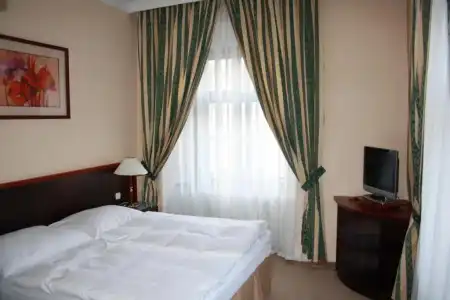 Grand - 118