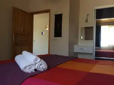 Sunset Boutique & Apartments - 9