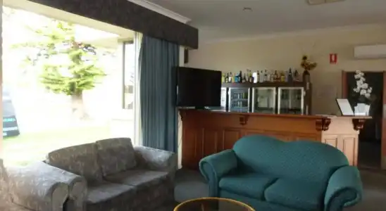 Glenelg Motel - 1