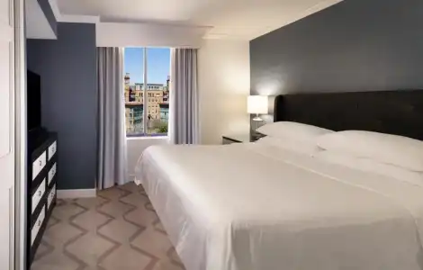 The Melrose Georgetown - 75