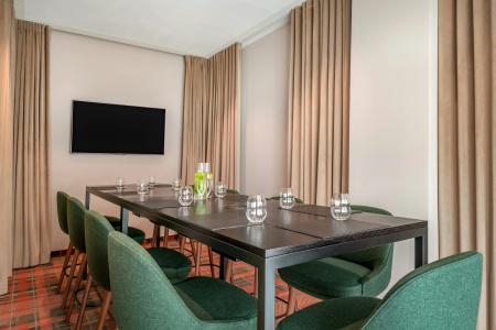 Sheraton Grand - 43