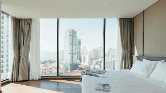 Em Oi Boutique - 108