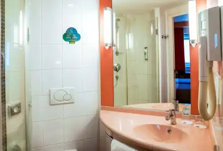 ibis Gyor - 7