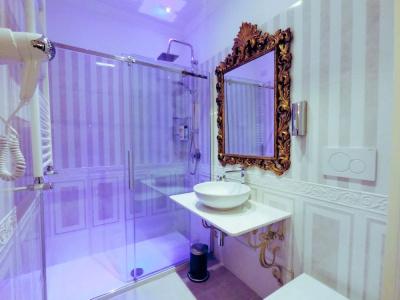 Impero Vaticano Suites Guest House - 122