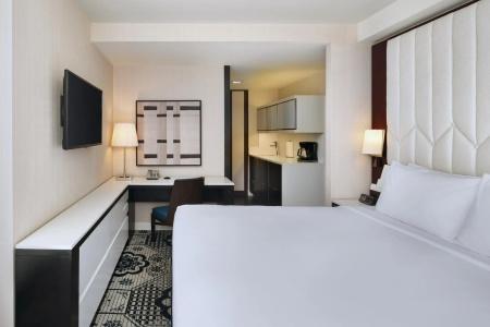 Residence Inn New York Manhattan/Central Park - 41