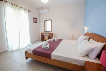 S&C Kosmos Beach Resort - 25