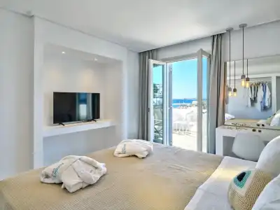 Kanale's Rooms and Suites - 115
