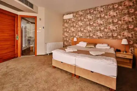 Lugas Wellness - 17
