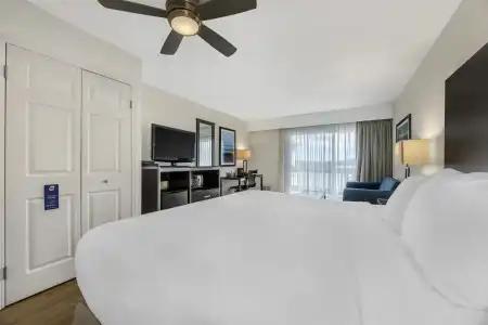 Best Western Pier Point Inn - 89
