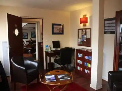 La Petite Rade Hôtel - 26