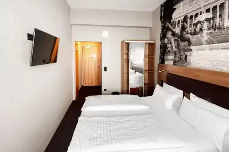 Garner Stuttgart - Zuffenhausen by IHG - 64