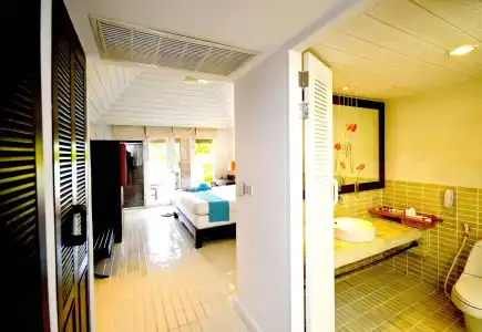 Iyara Beach & Plaza - 4