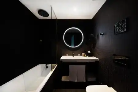 Clark Budapest - Adults Only - 37