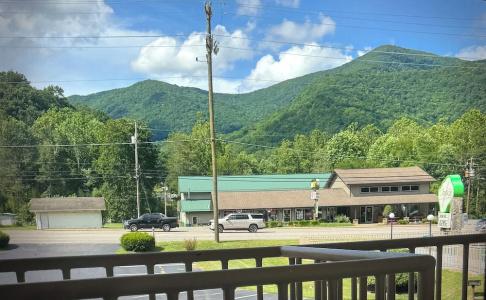 Castlewood Inn - 54