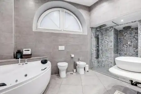Maison Degli Artisti Suites - 98