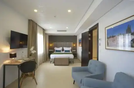 Maia Suites - 51