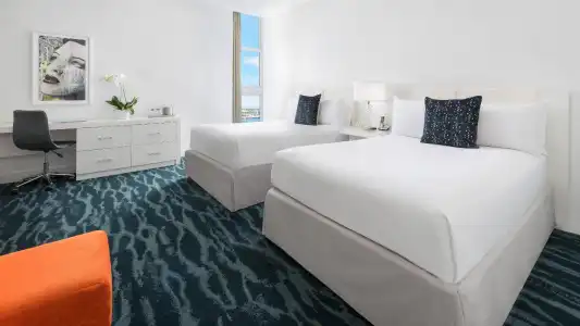 YVE Miami - 33