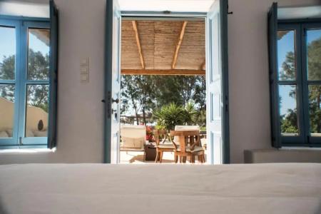 Black Rose Beach Suites - 98