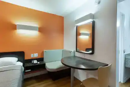 Motel 6 Houston, TX - East - 24