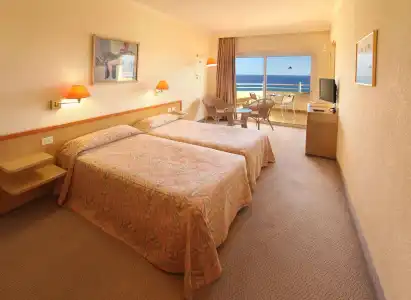 Corallium Dunamar by Lopesans - Adults Only - 5
