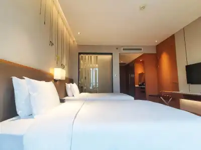 Holiday Inn Chengdu Qinhuang by IHG - 4