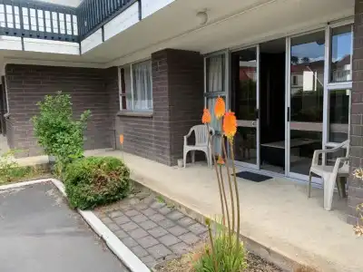 Cumberland Motel - 29
