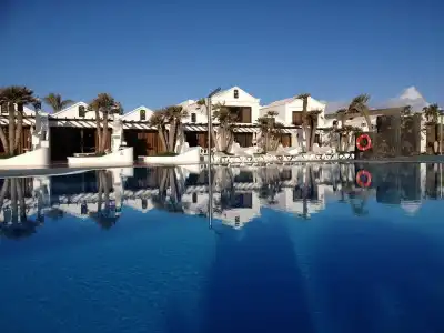 Sands Beach Active Resort - 9